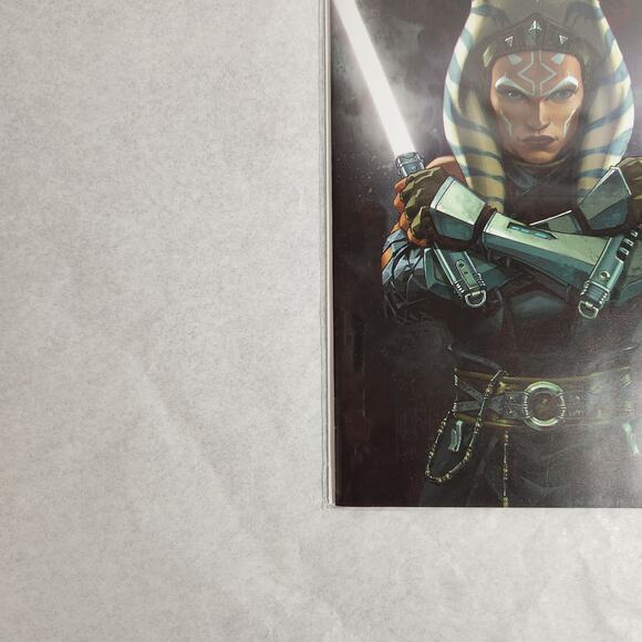 Marvel Star Wars The Mandalorian #5 Ahsoka Tano Kael Ngu Exclusive Variant NM - Picture 5 of 7